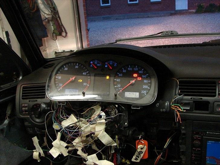 Golf 2 syncro projekt  - D.12-6-10 er godt i gang med at samle bilen indvendig billede 128