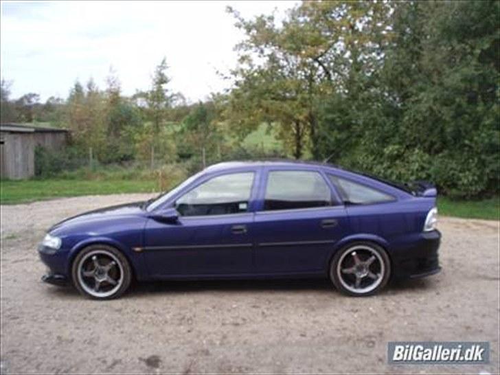 Mine bedste biler vectra b turbo - Opel vectra b med c20let motor med 340hk.
 
GT2860RS
det er bare en lækket og køre i billede 13