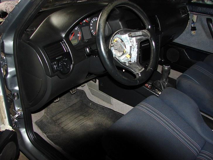 Golf 2 syncro projekt  - D.19-6-10 så blev jeg færdig med instrumentbordet billede 132