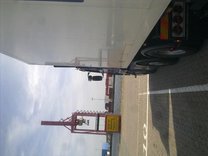 Min vogn ved H C Svendsen.  billede 98