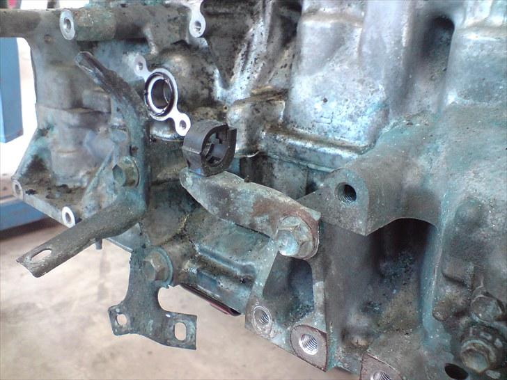 Forkert kølervæske = død motor!! billede 3