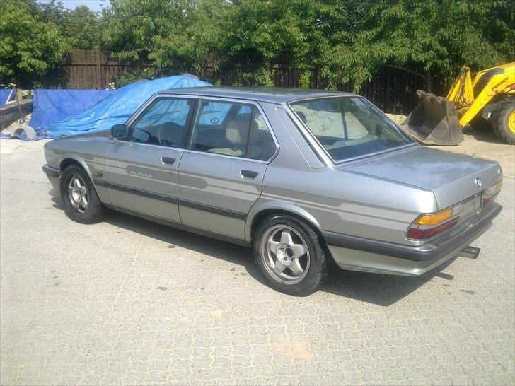 Bmw E28 528 TIL SALG I DELE billede 10