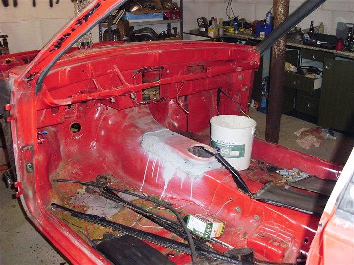 Manta B projekt - Mig og en god kammerat satte en 5 gear kasse i den. billede 7