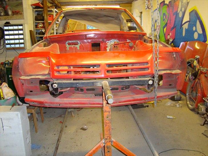 Manta B projekt - Fronten :) Her kan man se hvordan den er sat fast. billede 36