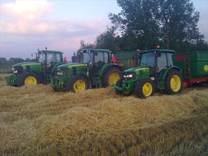 Billeder af de grønne på gården - JD 7530-JD 6630-JD 5100 R billede 23