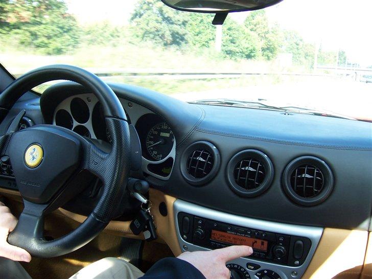 Ferrari Kælderen ! - På vej til Allerød... I en F360 Spider billede 1