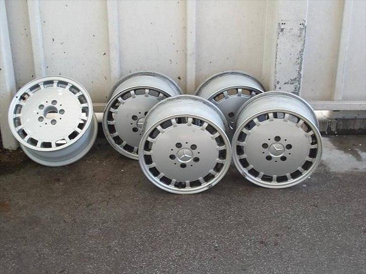 Nye projekt fælge, Mercedes Gullideckel W124.. - Jo jo fik skam 5 styks..:D billede 3