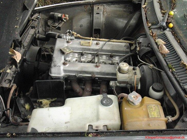 Alfa Romeo Alfetta GTV 2000 - 2,0 DOHC (uden filter) 
Her skal der også laves lidt. billede 8