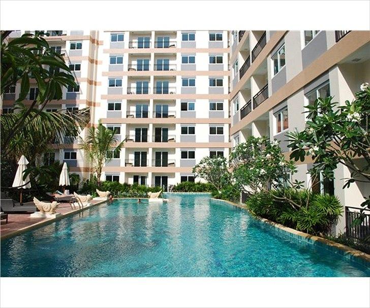 Lejlighed i Thailand - Komplekset set udefra / poolområde billede 1