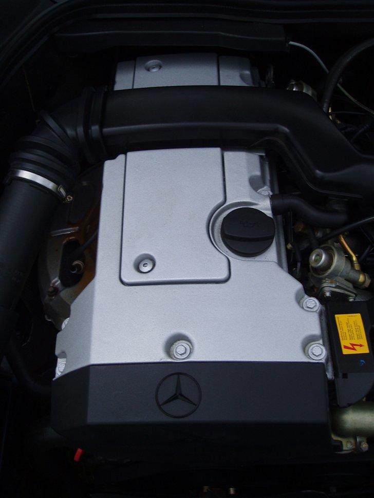 Flere billeder af mercedesen billede 4