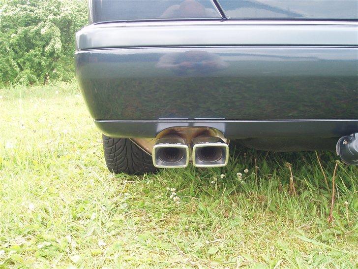 Flere billeder af mercedesen billede 6