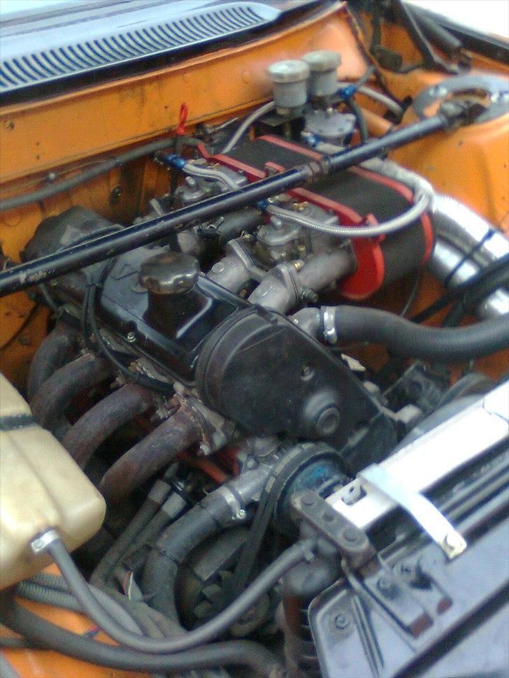 Volvo 242 rallybil år 1980 billede 7