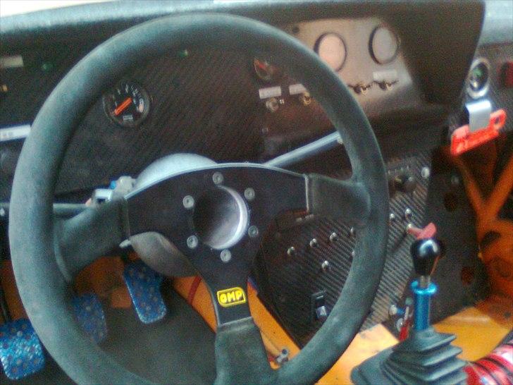 Volvo 242 rallybil år 1980 billede 8