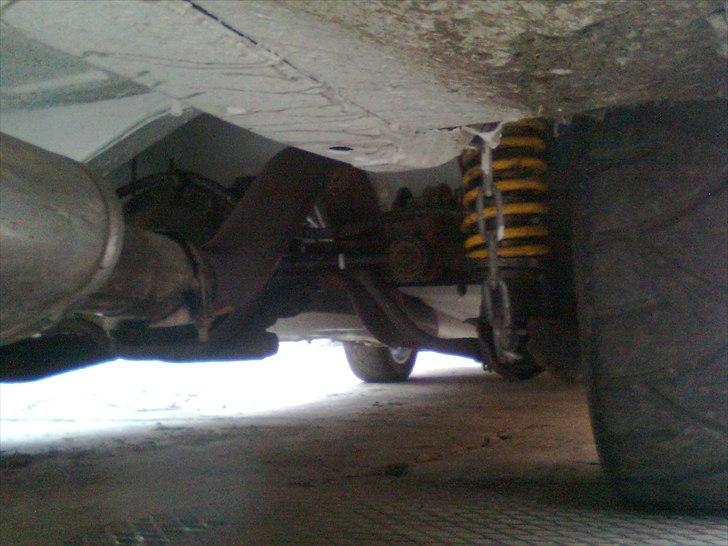 Volvo 242 rallybil år 1980 billede 11