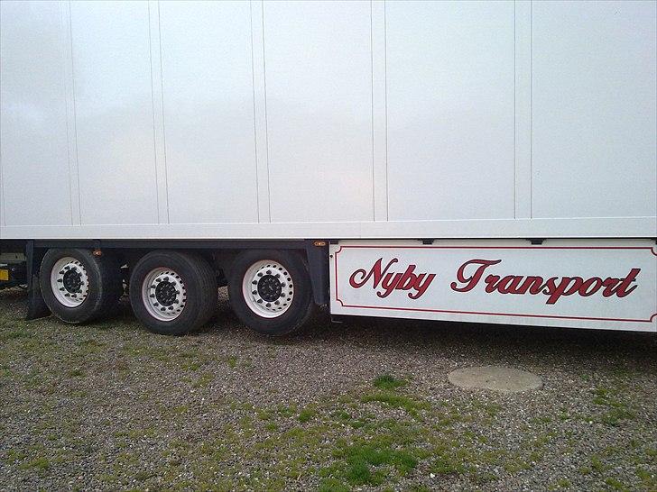 Nyby Transport - Jo jo mindre kan jo ikk gøre det-1.og3.aksel er liftaksler billede 18