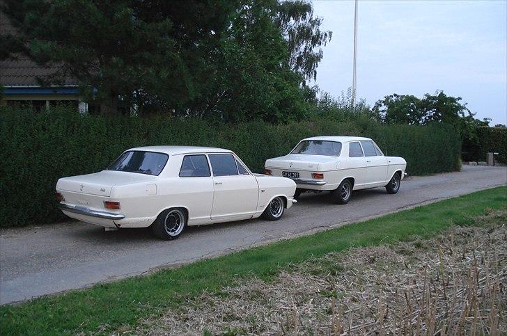 Opel Kadett B Holiday - Kom til at købe 2  hvide Kadetter, den anden er til salg. billede 36