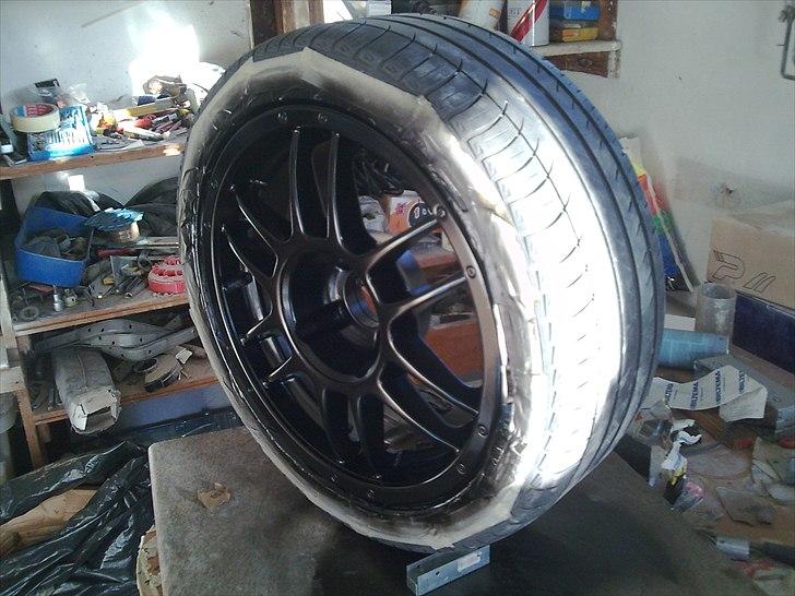 Fælg renovering - Her er maling blevet tør O.o billede 12