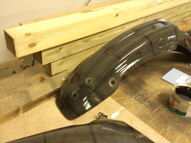 Mit første airbrush - Forskærm til en gilera rcr billede 12