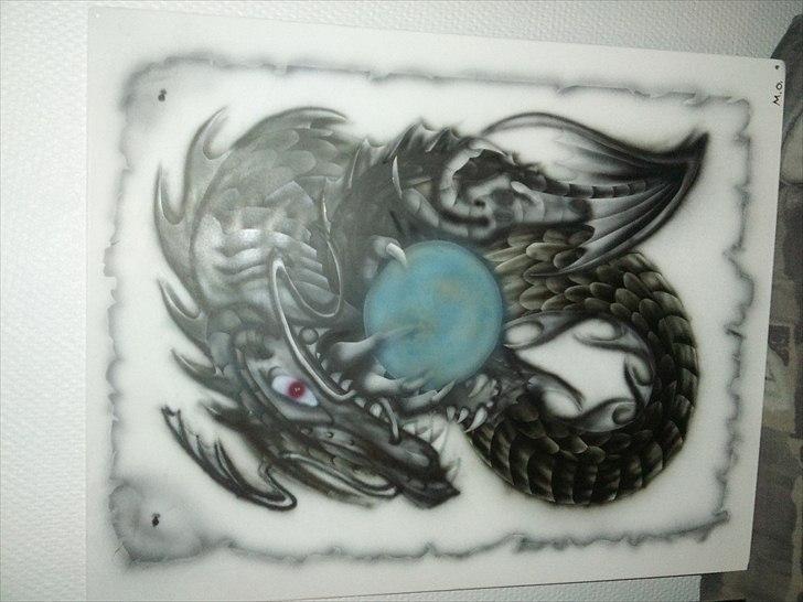 Mit første airbrush - Forsøg på min første Drage? billede 16