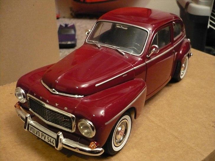 Mine modelbiler 1:18 - Volvo pv544 billede 136