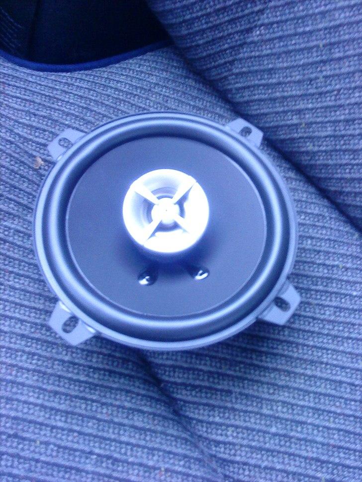 Citroen AX tilbage i ratte kurs - JBL ren hygge billede 4