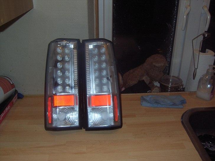 Chevrolet Astro van 5,7 v8 Projekt - Et billede mere af diode baglygterne. billede 20