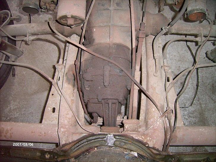 VW Karmann Ghia Cabrio projekt - Utæt pakning i gearkasse, noget bøvlet at skifte, da man skal bruge special værktøj billede 21