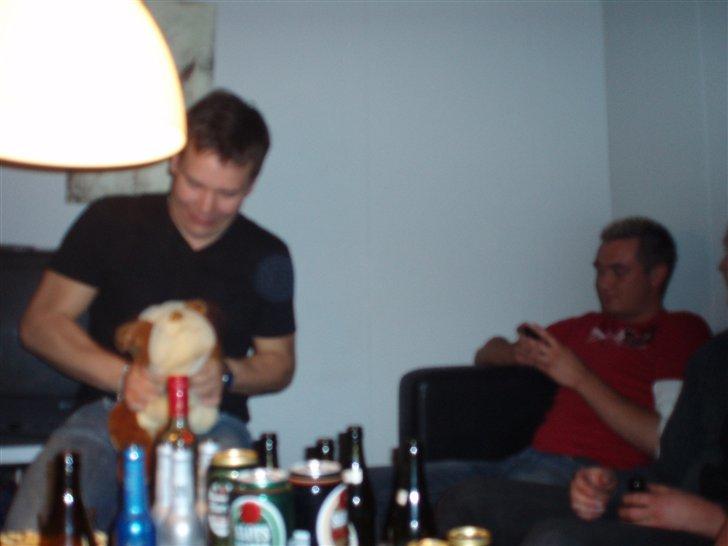 Svendeprøve fest - Pølle tager hunden doggystyle :P billede 25