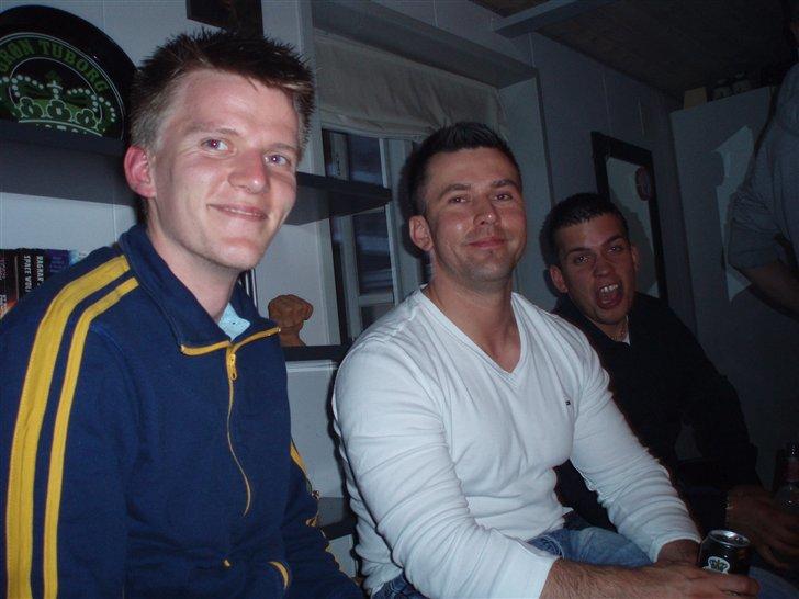 Svendeprøve fest - Stadig lidt bøvl med den kæbe... :) billede 27