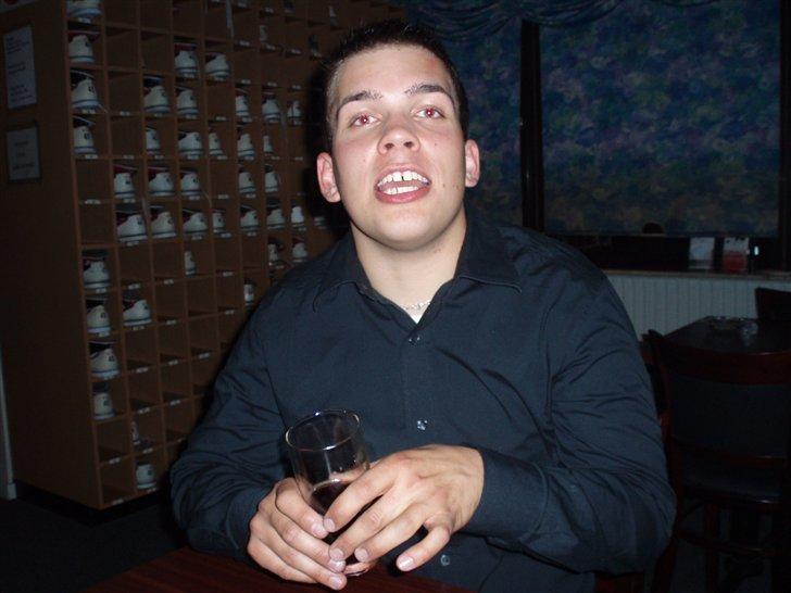 Svendeprøve fest - Bowling champ
 billede 53