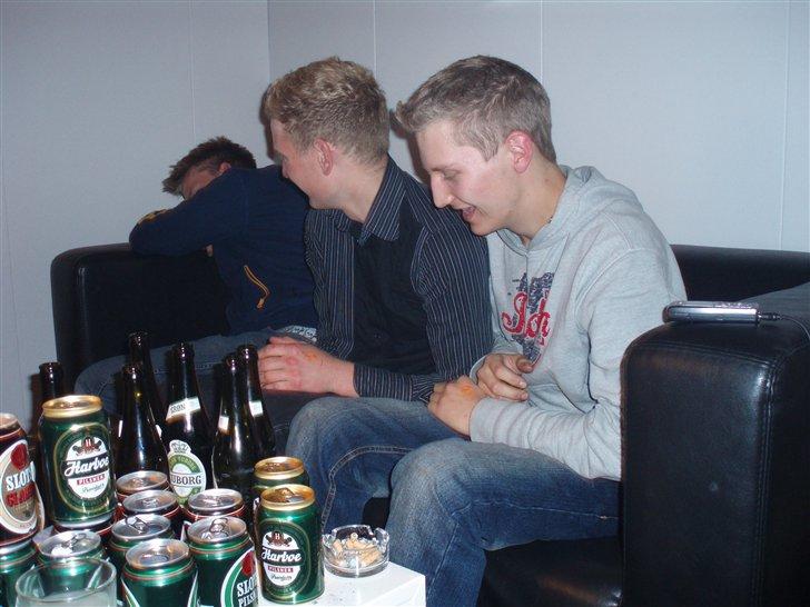 Svendeprøve fest - Hmmm, er det rævesøvn??? billede 87