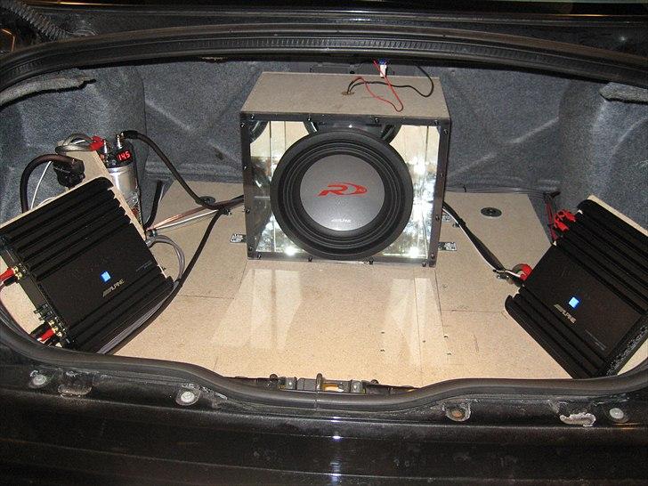 Alpine Anlæg I Alfa Romeo 156 billede 17