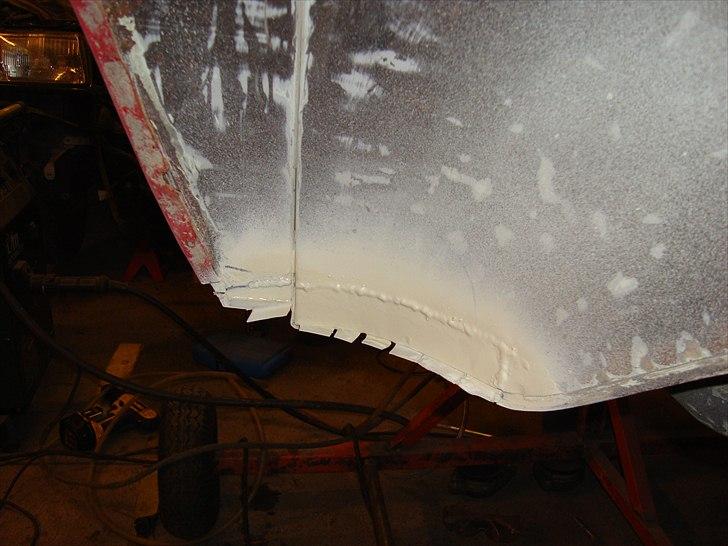 Manta B projekt - Højre indersærm. Bag baghjulet, eller der hvor det skulle have været :) billede 83