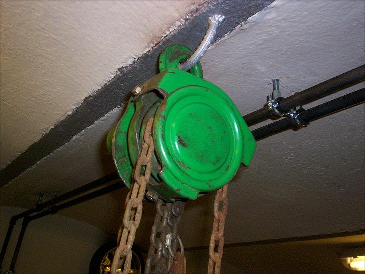 Opel CIH Projekt - Et taljehejs og så i staldloftes vælvinger, det kan sagtens holde. billede 3