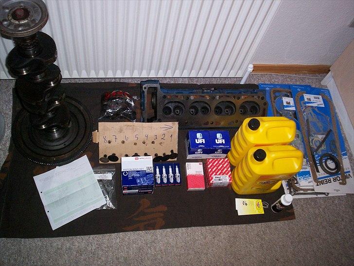 Opel CIH Projekt - Så er der lidt arbejde fra Westspeed. Dette topstykke blev dog ikke brugt da jeg senere opdagede ødelagte knastlejer i denne, og generelt bedre flowmuligheder i et 2,0N topstykke. billede 20