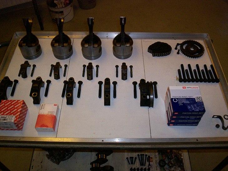 Opel CIH Projekt - Stempler fra 2,0S. Nye plejllejer, nye hovedlejer og stempelringe. billede 34