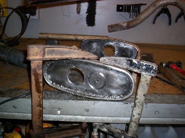 Opel CIH Projekt - Der svejses en ekstra plade i hver ende. billede 60