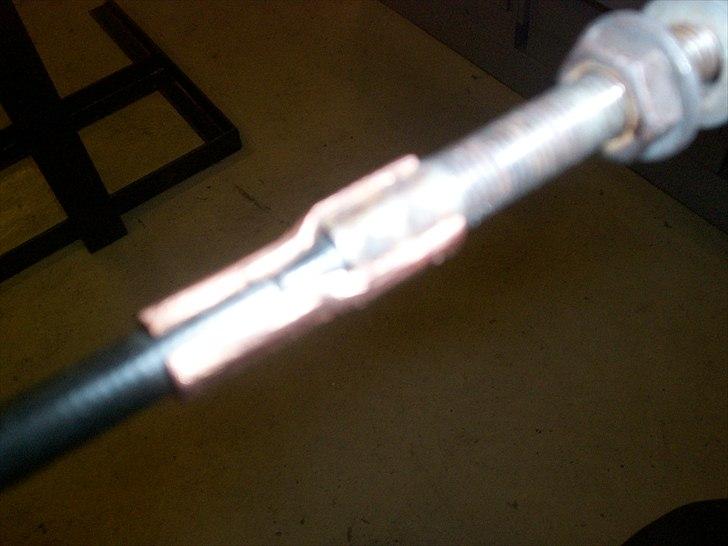 Opel CIH Projekt - Org. speederkabel får nogle kraftige bøjninger, så der må lige forbygges mod knæk med lidt flækket kobberør. billede 114