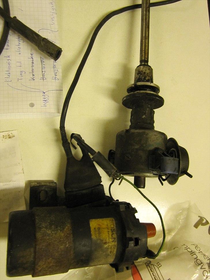 Opel CIH Projekt - Gammel Bosch Rekord E 2,0E tænding. Genialt elektronisk tændingssystem der bare virker uden så meget pis ! Bolt on, og så kører vi. Skal kun shines lidt. billede 127