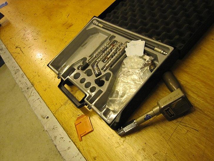 Opel CIH Projekt - En mekkerkammi kom lige forbi med kompressionstester. Vi skulle se om den nu var tæt. billede 142