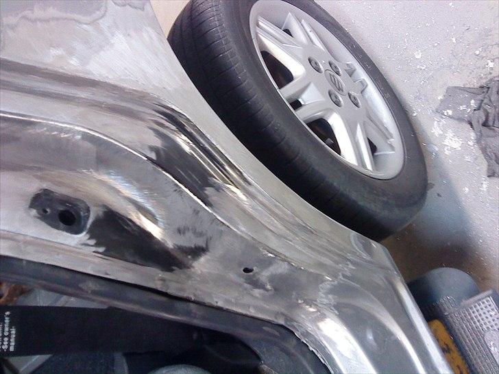 Lidt af det plade arbejde jeg laver på arbejde - Et stykke skærm jeg svejst i og lagde tin i... har desværre ingen før billeder billede 21