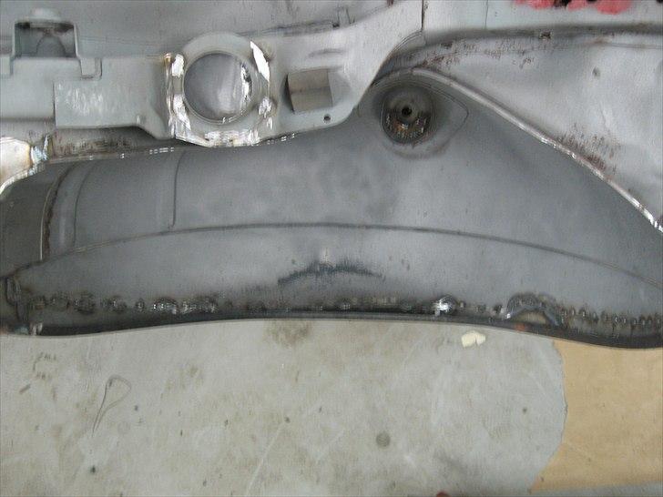 Opel Manta B Gsi :) - Så blev der lavet lidt mere rust :) billede 174