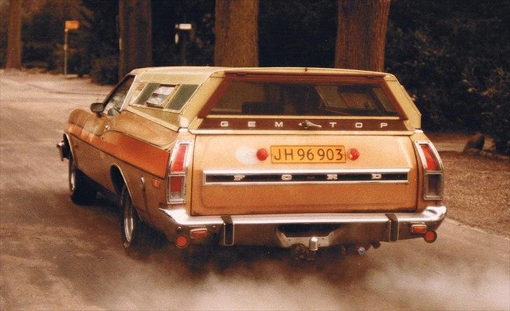 1974 Ford Ranchero GT - Grunden til at bilen var noteret som totalskadet, var at bilen havde været stjålet og bagklappen var blevet fjernet under tyveriet. En ny bagklap udgjorde jvnf. katalogprisen en for stor værdi i forhold til bilens vurderingsværdi. billede 4