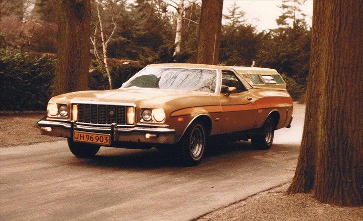 1974 Ford Ranchero GT - Købt sommeren 1983 i Roskilde, hvor den fremstod som totalskadet af forsikringsselskabet. billede 1