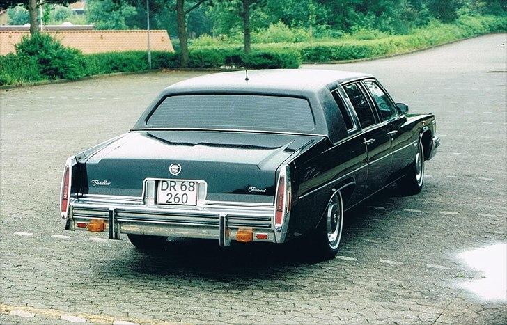 1978 Cadillac Fleetwood Long Sedan Limousine - Efter en vinter i dvale, vågner Fleetwood'en op med nye plader i 2002 billede 44