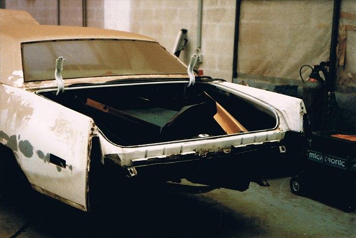 1973 Cadillac Coupe de Ville - Baklappen af. billede 25