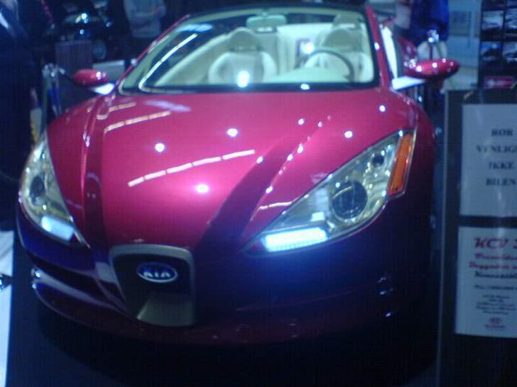 Herning Bilmesse 2005 - Det var Kia'en igen.. Lidt speciel.. billede 11