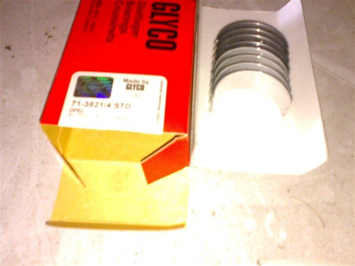 Delene til min motor + opbygning - Glyco Diesel plejllejer... :P billede 8