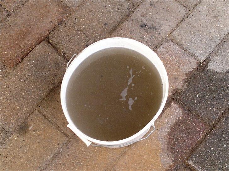 Hoved rengøring af bil - Spand nr. 3 Under rengøring billede 16