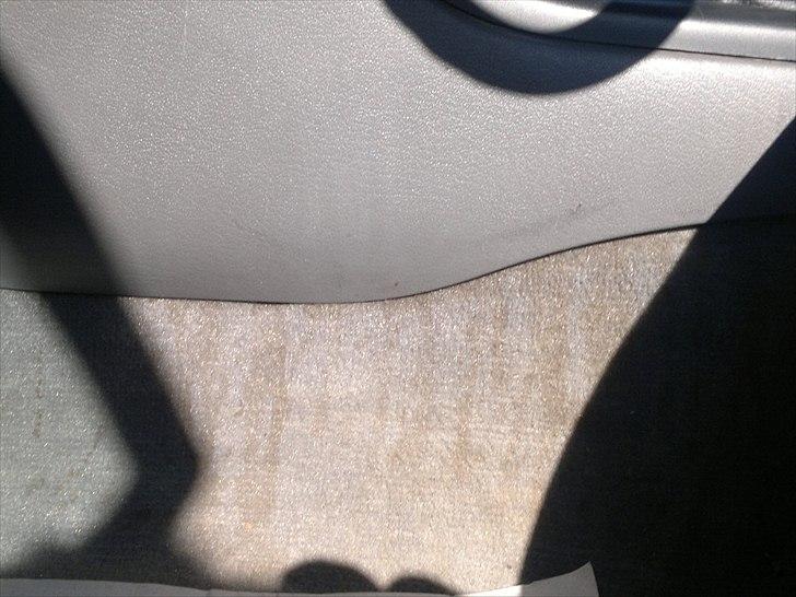 Hoved rengøring af bil - Kadantunnel venstre side foran inden start billede 7